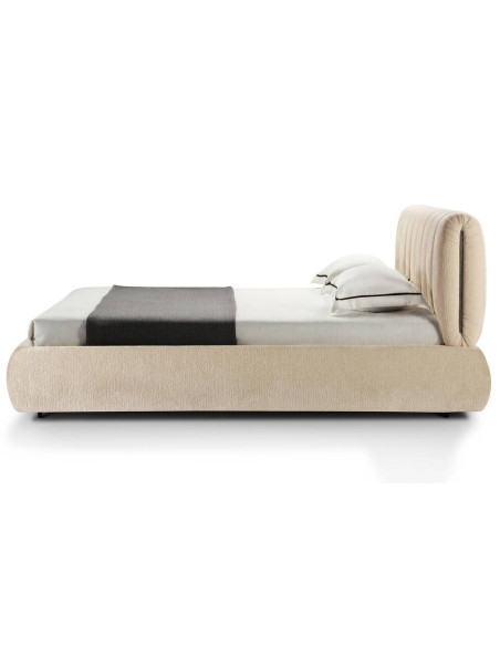 Cama tapizada beige con cabecero acolchado 180x200