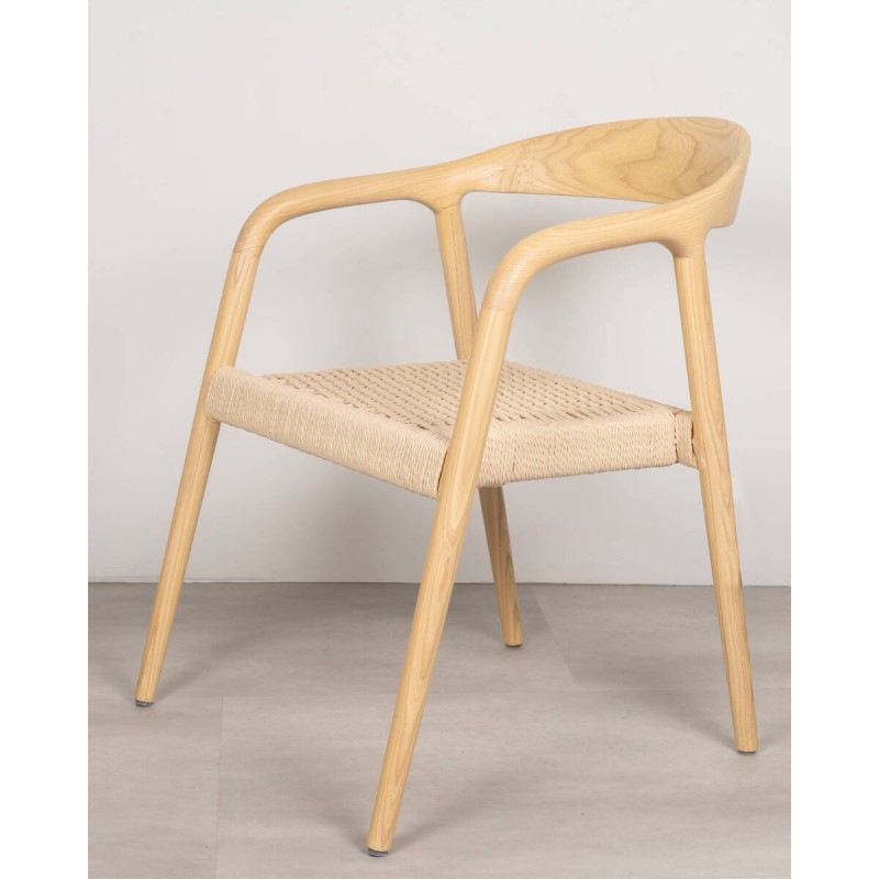 Silla de comedor Inga en fresno blanco con asiento de cuerda trenzada