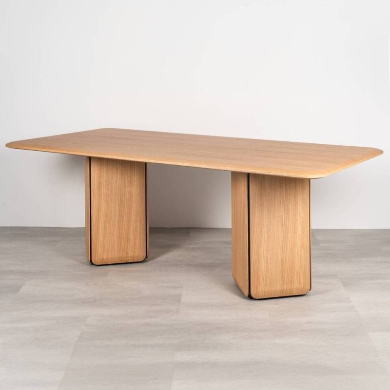 Mesa de comedor Teresa de dos patas con detalles en negro 200cm