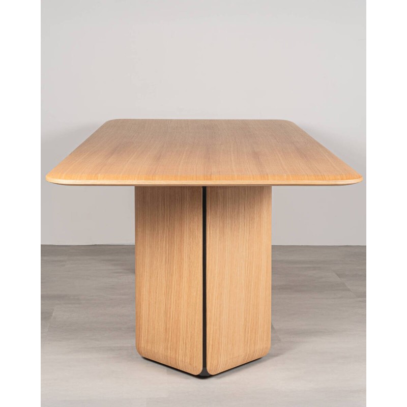 Mesa de comedor Teresa de dos patas con detalles en negro 200cm