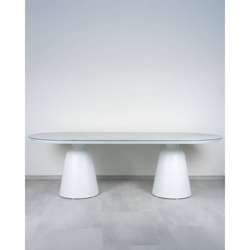 Mesa de comedor de terraza Eclipse ovalada con tapa de cristal cerámico
