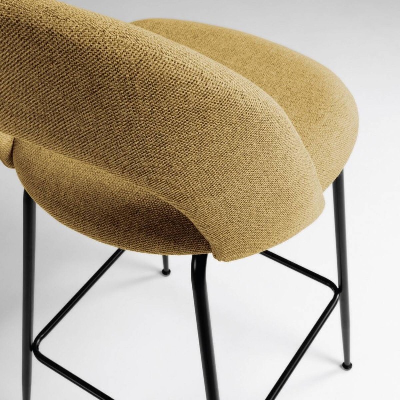 TABURETE MAHALIA MOSTAZA Y ACERO CON ACABADO NEGRO ALTURA 65 CM 98x54x53cm