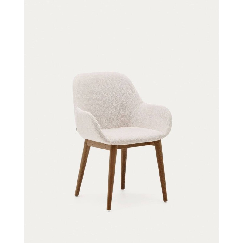 Silla Konna beige y patas de madera maciza de fresno acabado oscuro
