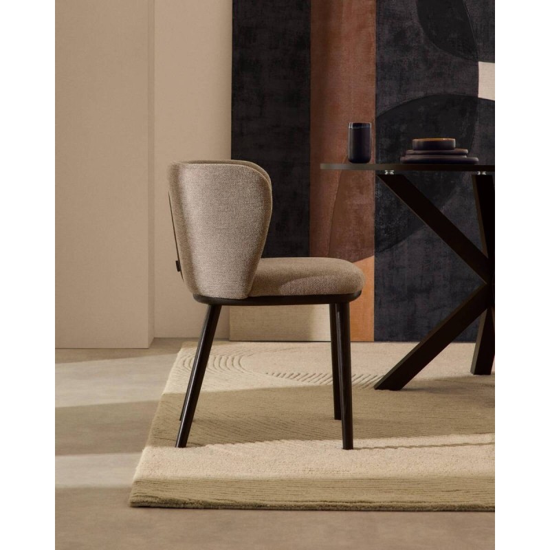 Silla ciselia de chenilla marrón claro y acero negro 75x52x55 cm