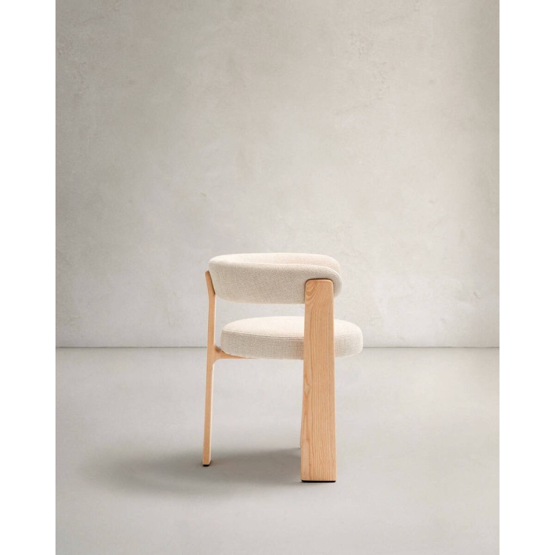 Silla granite de 3 patas de chenilla beige y madera de fresno acabado natural  61x53x73cm