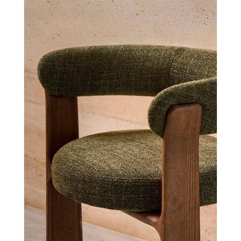 Silla granite de 3 patas de chenilla verde y madera de fresno acabado nogal 61x53x73cm