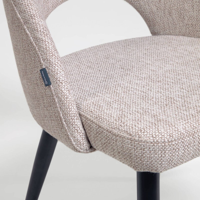 Silla mael beige y patas negras
