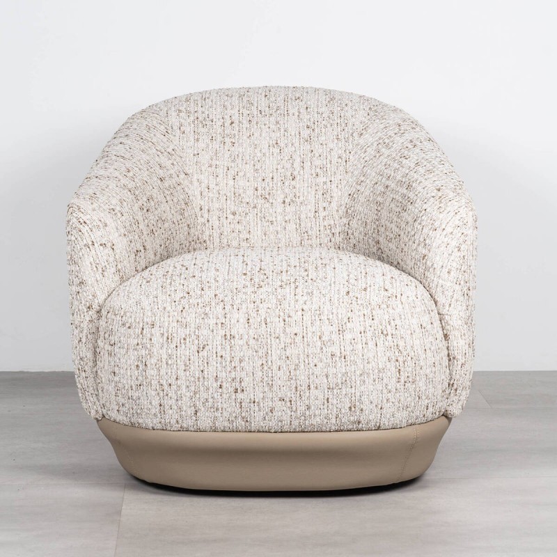 Sillón Giratorio Namib Tapizado en Bouclé Beige con Base de Polipiel