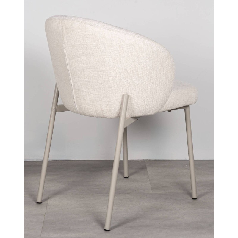 Silla Numea tapizada beige con patas metálicas
