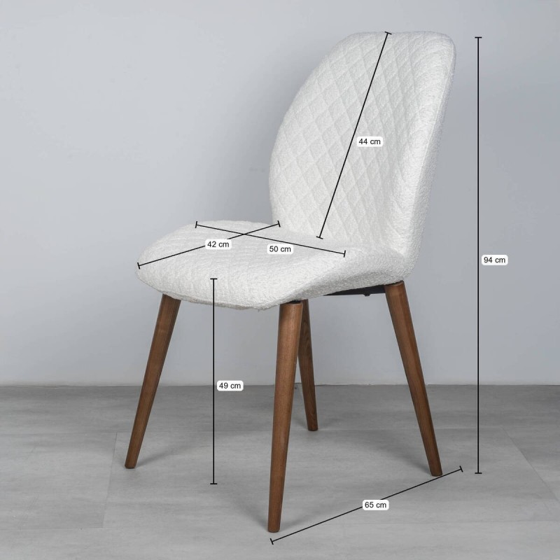 Silla Edda tapizada bouclé crema con patas fresno color nogal