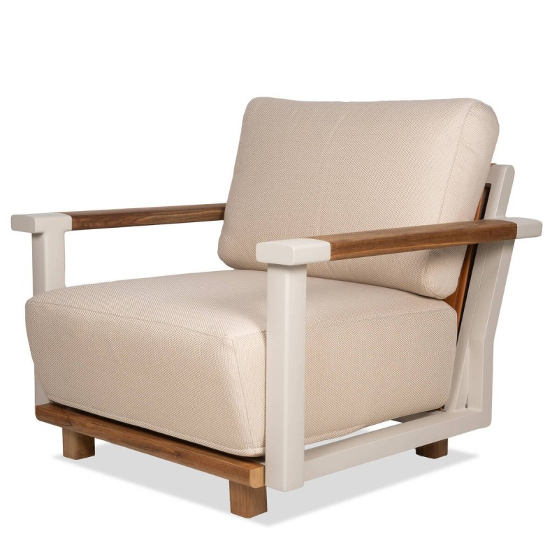 Sillón Rio de exterior de aluminio beige y madera de teca con respaldo de polipiel