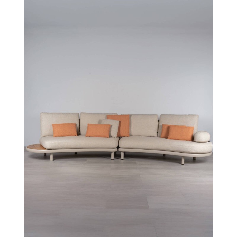 Sofá curvado de terraza Cloud 2 módulos en aluminio moka con mesa lateral de teca