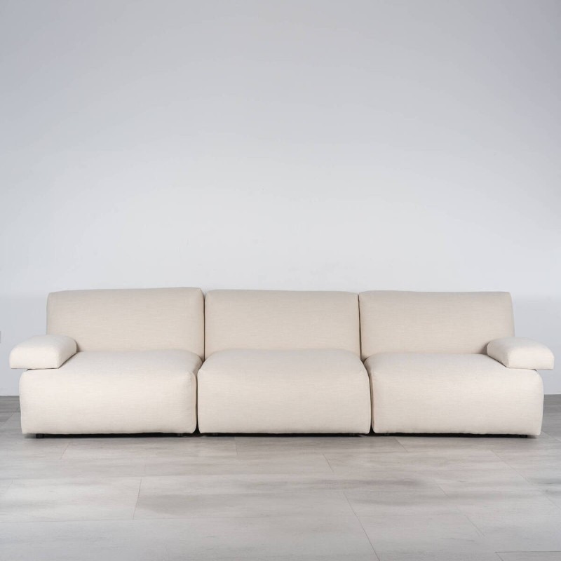 Sofá Modular Velay Tapizado en Beige con detalles de metal 315 cm