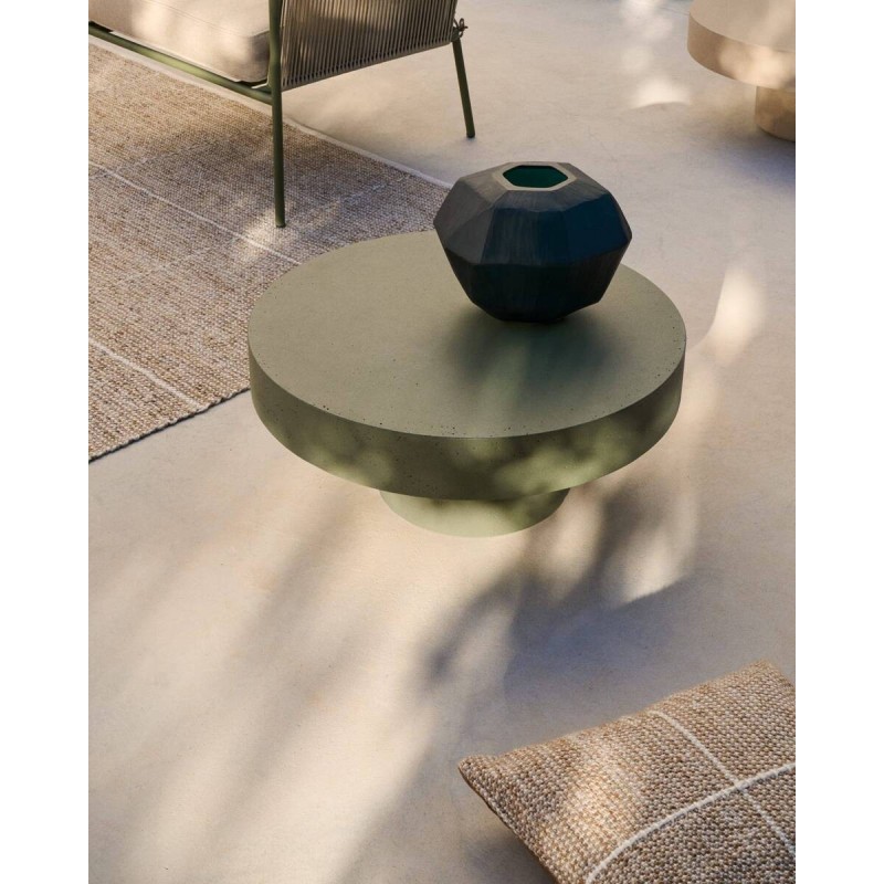 Aiugablava coffee table in green cement, ø 66 cm