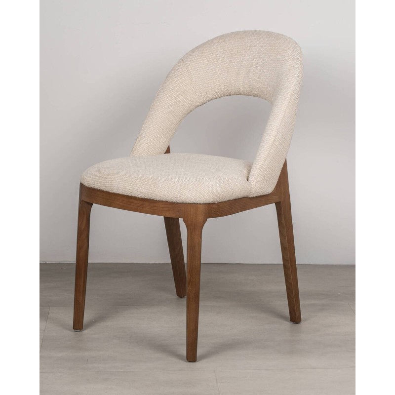 Silla Odense tapizada beige con patas acabado nogal