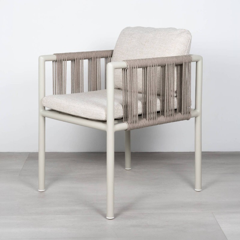 Silla de comedor de exterior Cordelia con cuerda trenzada y estructura de aluminio
