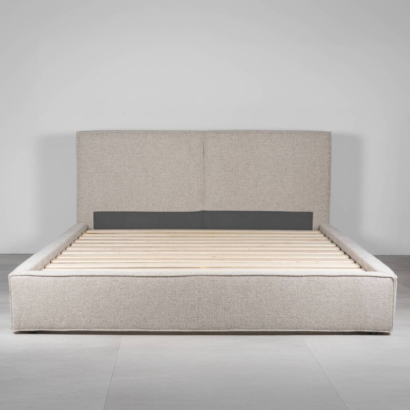 Cama Bellagio tapizada beige con diseño de bloque 180x200 cm