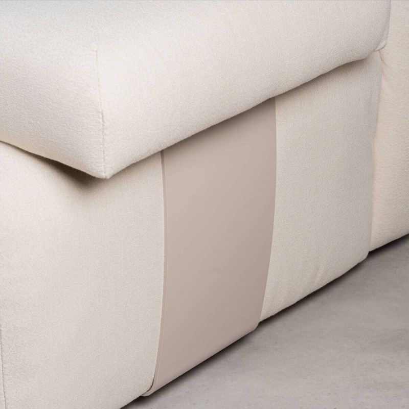 Sofá Modular Velay Tapizado en Beige con detalles de metal 315 cm