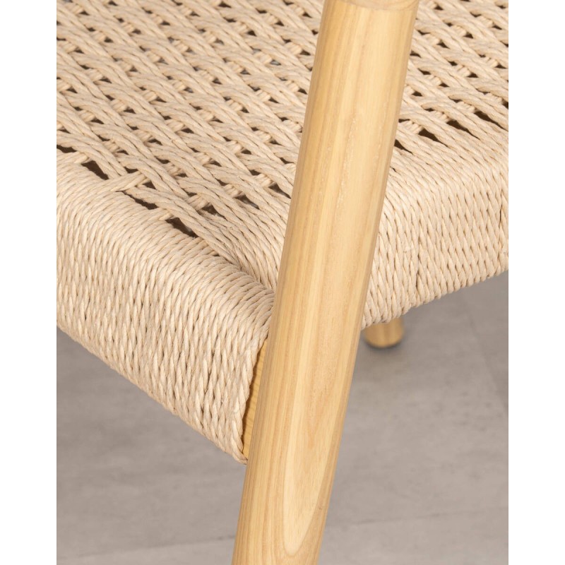 Silla de comedor Inga en fresno blanco con asiento de cuerda trenzada