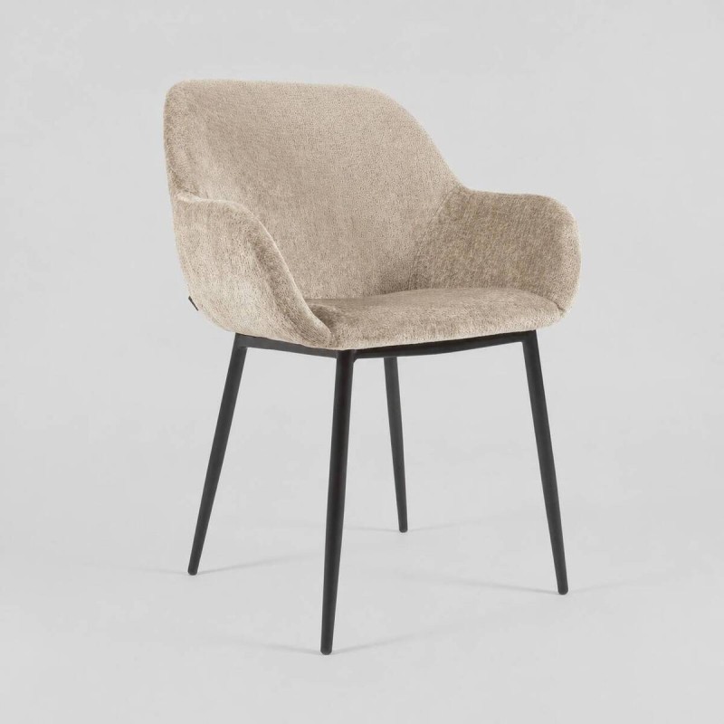 Silla konna de chenilla beige con patas de acero con acabado pintado negro 83x59x55cm