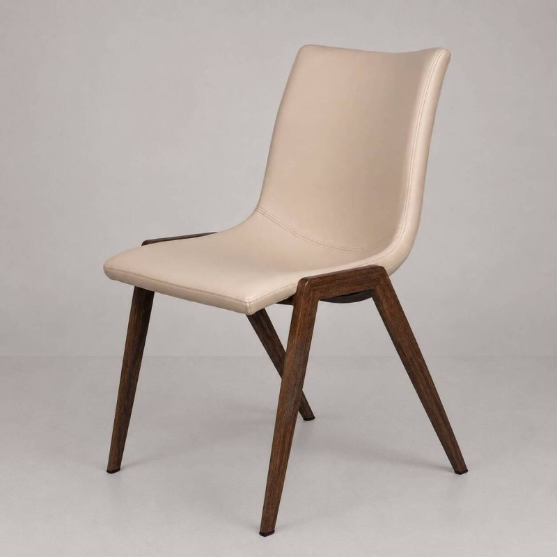 Nalia cream-colored chair with walnut-patterned steel legs, 48x56x87cm
