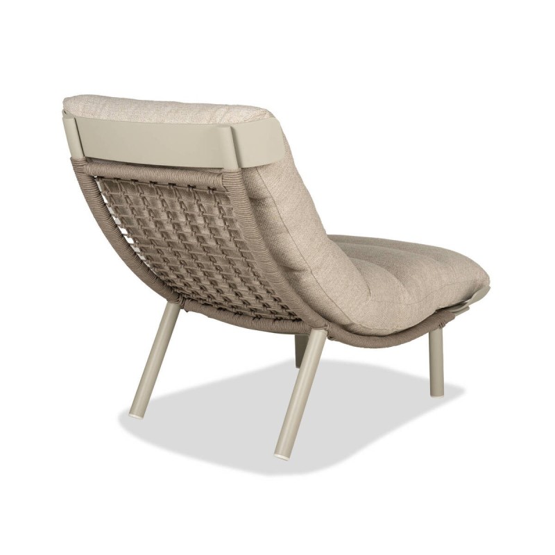 Arrel outdoor lounge chair with aluminum frame and Glacier cushion