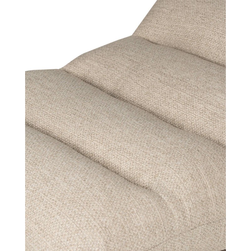 Arrel outdoor lounge chair with aluminum frame and Glacier cushion