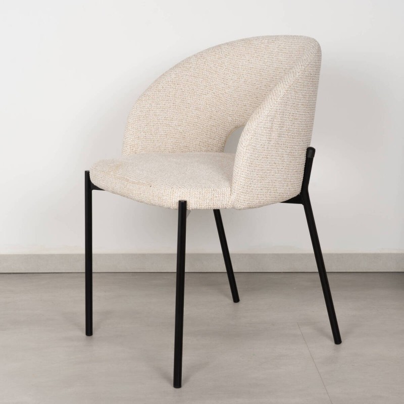 Silla de Comedor Theiss Tapizada en Beige Bouclé y Patas de Metal Negro