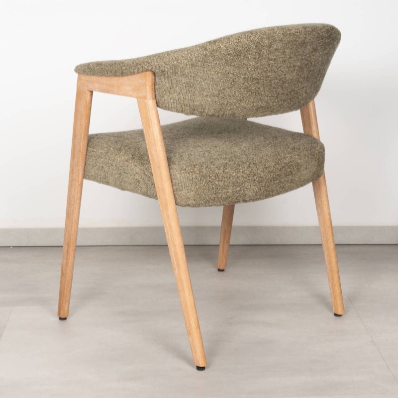 Silla de Comedor Noor Tapizada en Verde Oliva Bouclé y Madera Blanqueada