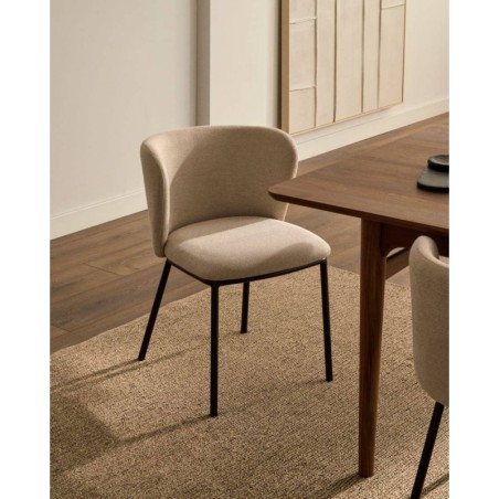 Silla ciselia de chenilla beige claro y acero negro 75x52x55 cm