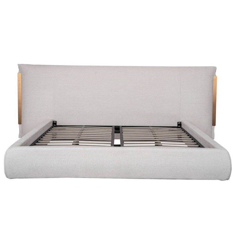 Cama tapizada gris con detalles de latón en dorado 180x200x105cm