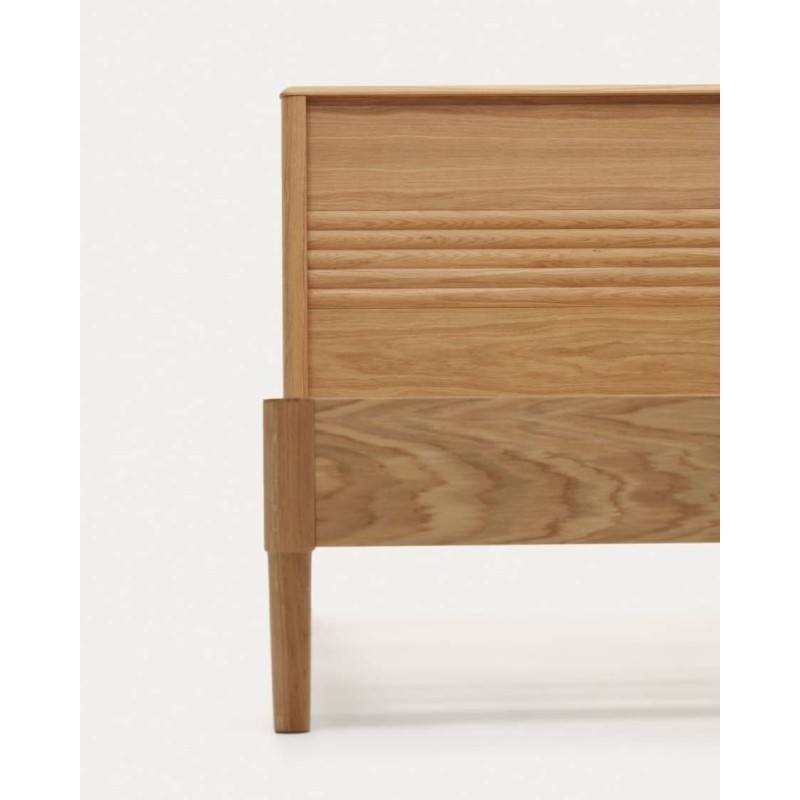 Lenon bed made of wood and oak veneer for a 180 x 200 cm mattress FSC MIX Credit