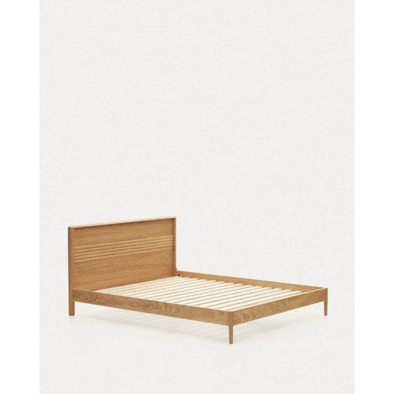 Lenon bed made of wood and oak veneer for a 180 x 200 cm mattress FSC MIX Credit