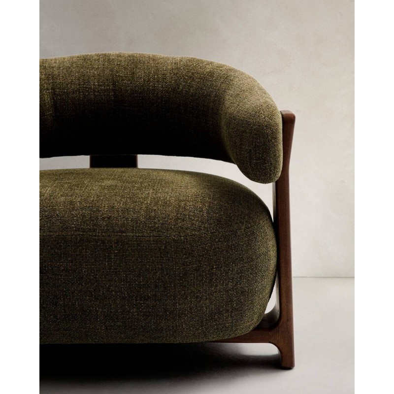 Granite armchair in green chenille and ash wood legs with walnut finish 83x86x67cm