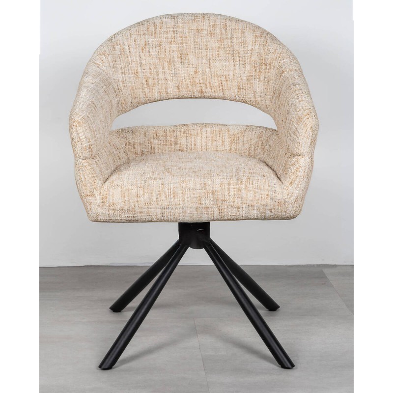 Silla giratoria 180° tapizada en bouclé color arena con patas metálicas negras | Muebles Benítez