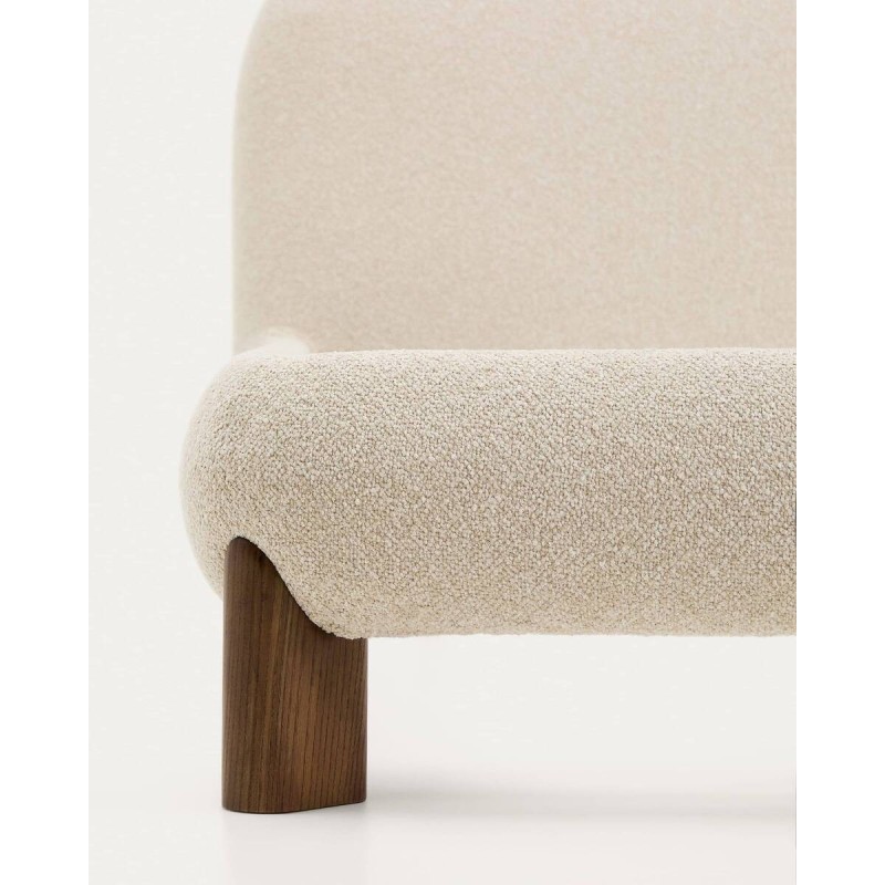 Odina bed with removable cover, raw bouclé fabric and solid ash wood legs with a walnut finish for a 160 x 200 cm mattress.