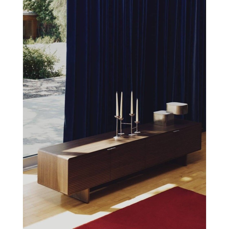 Mueble TV Norlen 4 puertas de chapa de nogal FSC Mix Credit 200 x 46 cm