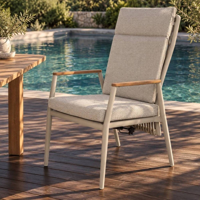 Silla Larna de comedor exterior reclinable con brazos de teca