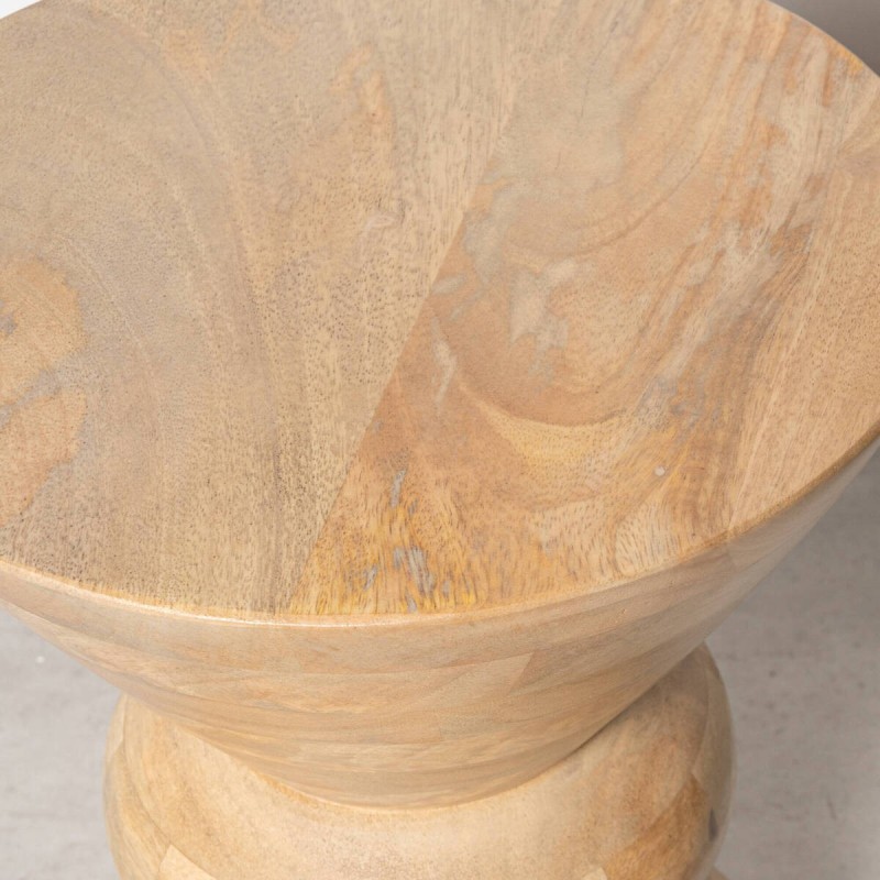 Mesa auxiliar Lume de mango macizo natural con silueta de reloj de arena ø30x40 cm