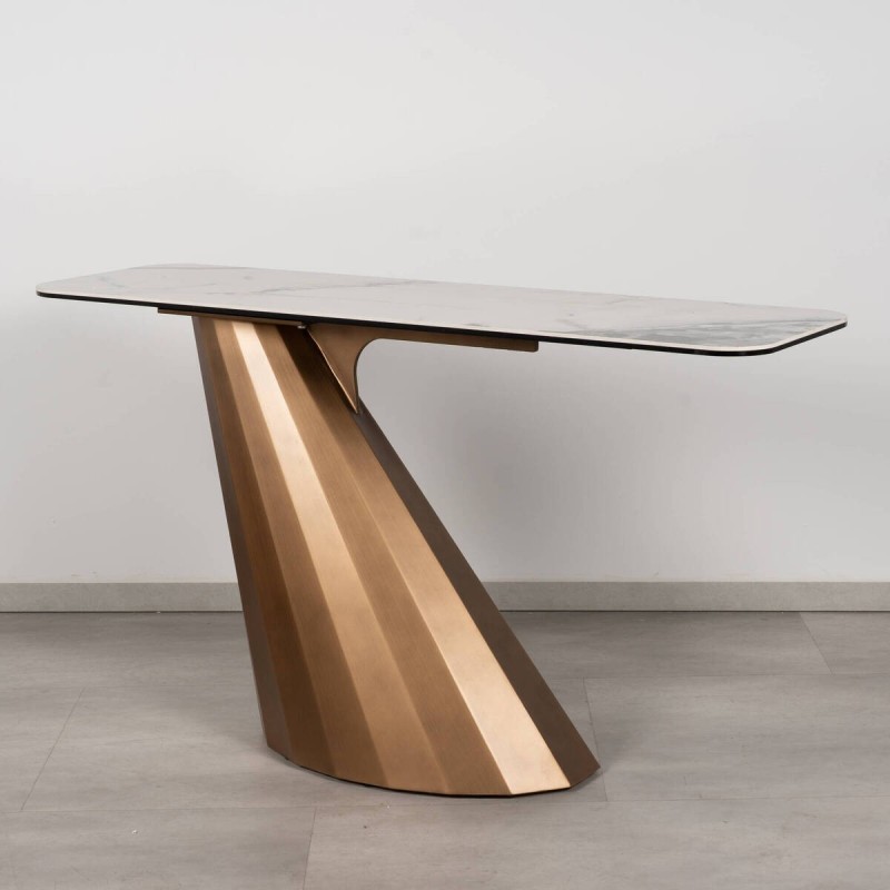 Consola oria con base escultórica y tapa de cerámica 135x40x76cm