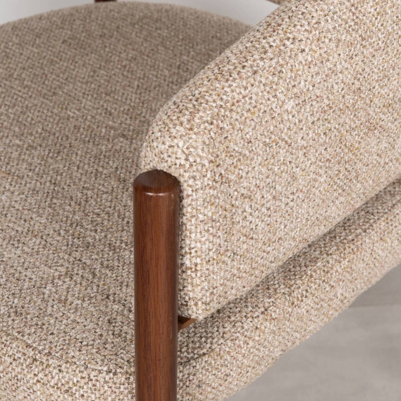 Silla de Comedor Perast en Beige Tostado con Patas de Metal Acabado Nogal