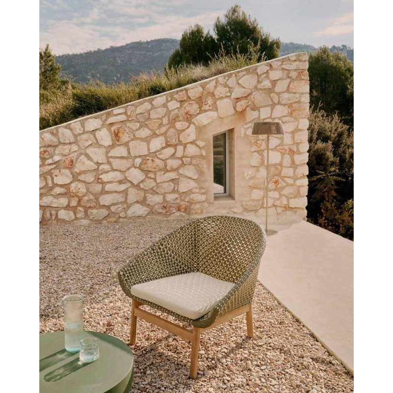 Butaca olbia de ratán sintético y madera de teca para exterior