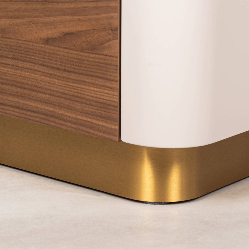 Mesita de noche Auren en nogal, beige y detalles en dorado 60x42 cm | Muebles Benítez