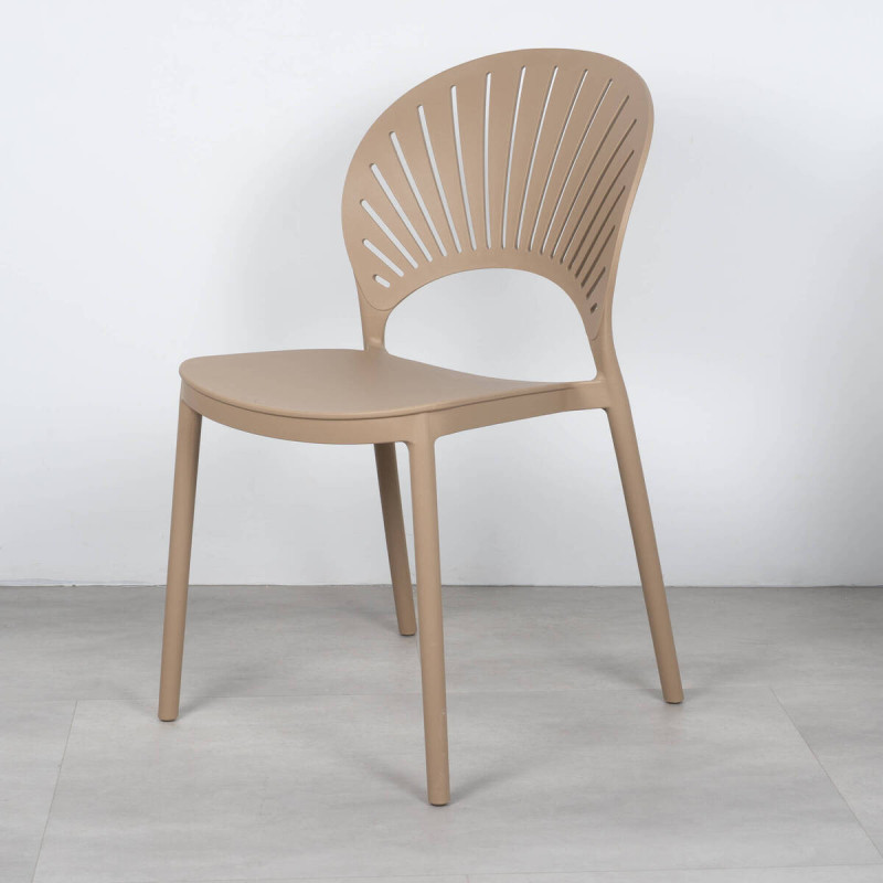 Silla de polipropileno taupe con respaldo calado | Muebles Benítez
